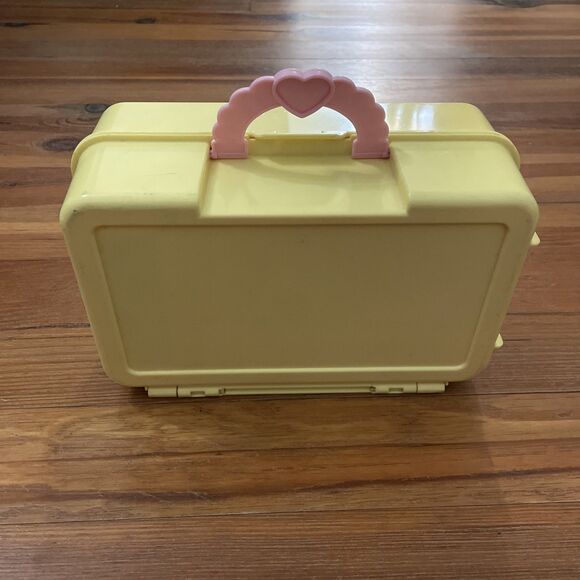 1995 Cabbage Patch Kids Love N Go Travel Kitchen playset by Mattel - Picture 5 of 16